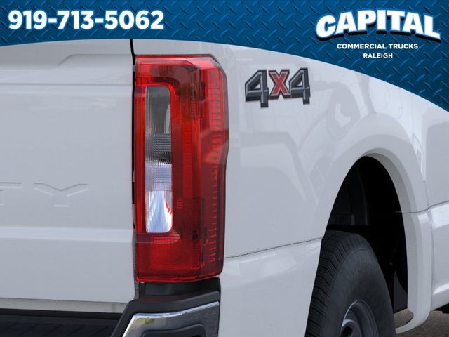 New 2026 White Ford XL image 23