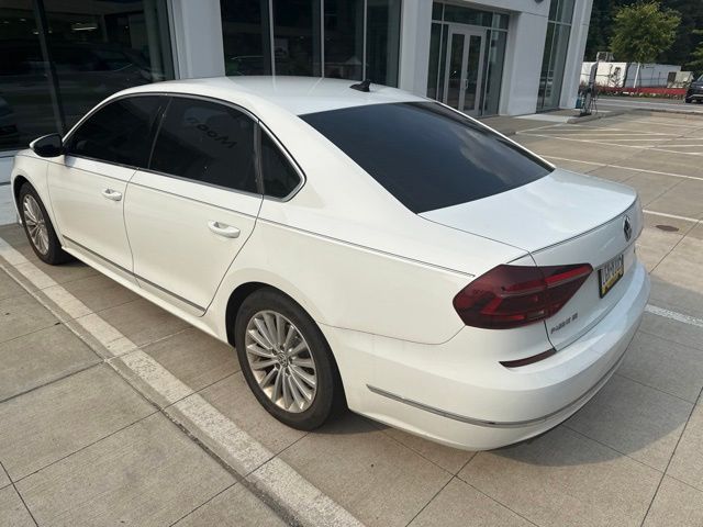 2017 Volkswagen Passat 1.8T SE White at Bob Ruth Ford