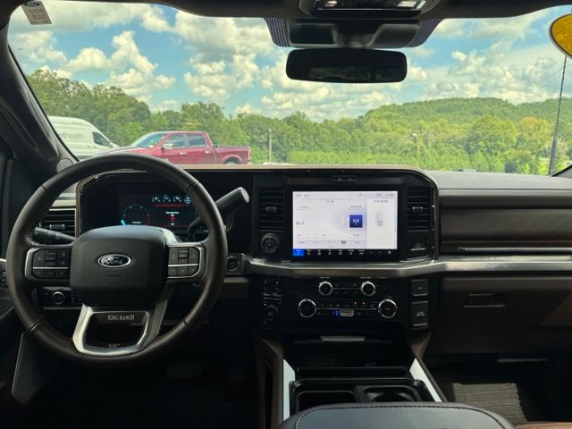 Used 2025 White Ford King Ranch image 16