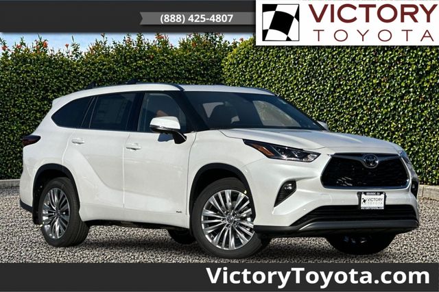 Pearl 2026 Toyota Highlander Hybrid SUV / Crossover All-Wheel Drive Continuously Variable Transmission