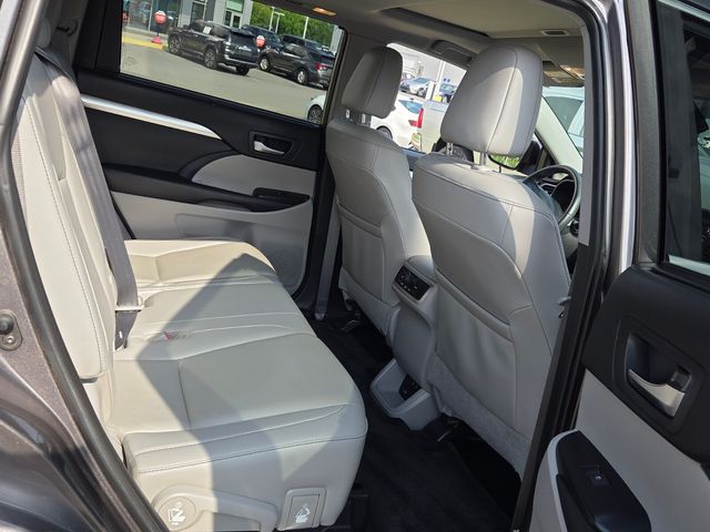 Used 2019 Toyota Highlander SUV