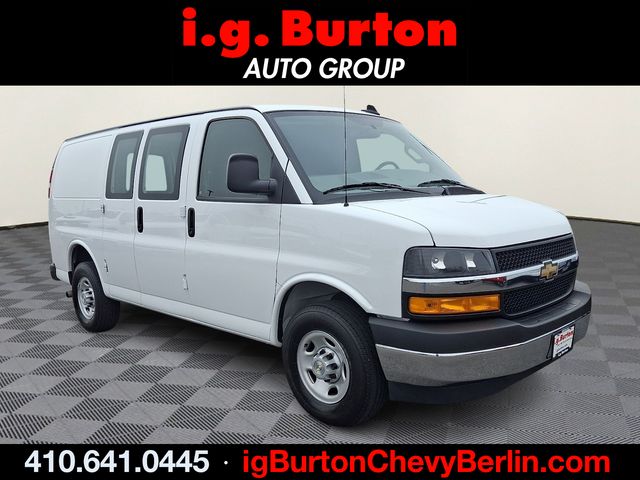 Summit White 2024 Chevrolet Express Cargo 2500 RWD Van Rear-Wheel Drive 8-Speed Automatic Overdrive