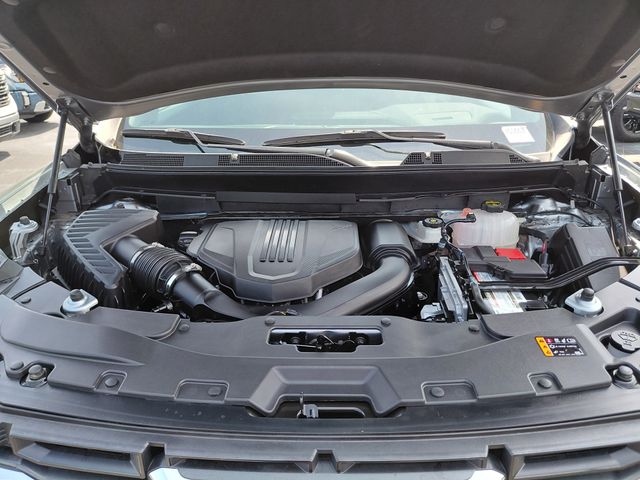 New 2025 Silver GMC Elevation image 36