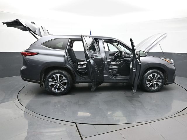 2021 Toyota Highlander XLE 53