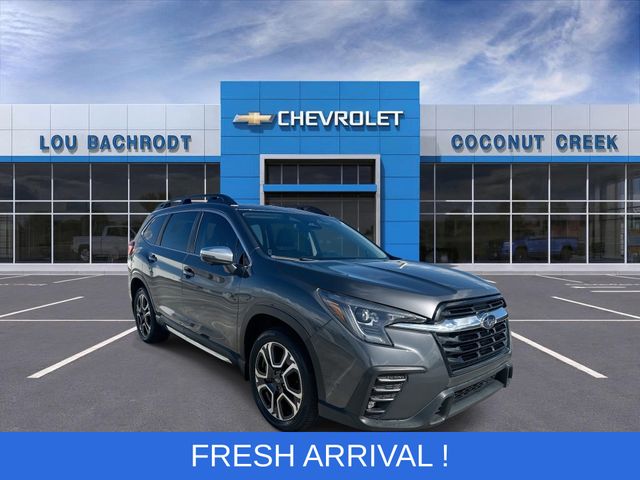 Gray Metallic 2023 Subaru Ascent Limited 8-Passenger AWD SUV / Crossover All-Wheel Drive Continuously Variable Transmission