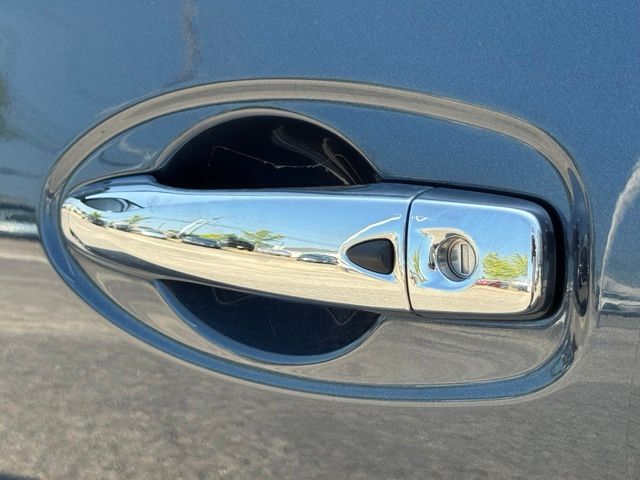 Used 2016 Nissan Rogue SUV