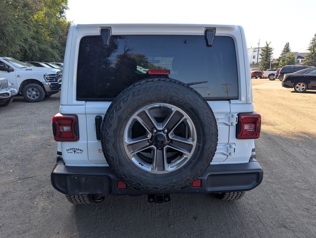2020 Bright White Clearcoat Jeep Wrangler Unlimited Sahara 4X4 SUV