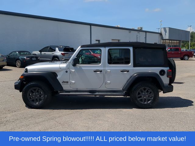 Used 2024 Silver Zynith Clearcoat Jeep Sport S image 10