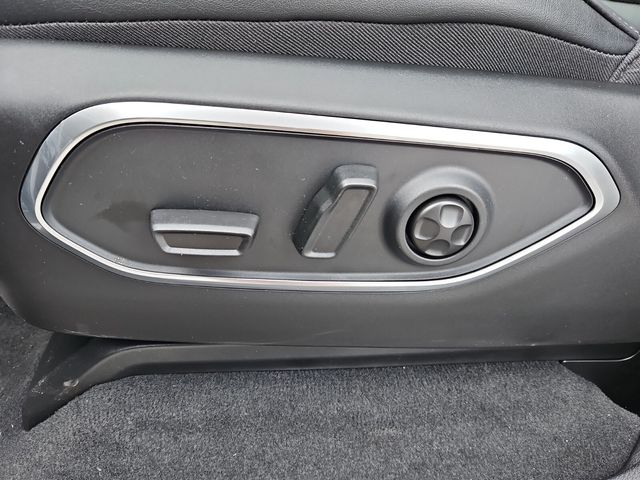 New 2026 Silver Jeep Limited image 15