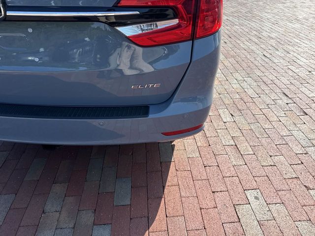 Used 2024 Honda Odyssey Van
