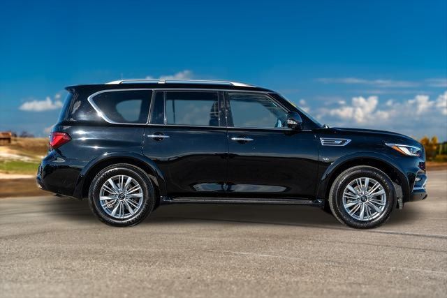 2020 INFINITI QX80 LUXE 8