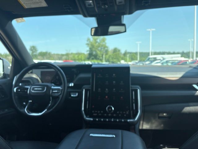 Used 2025 GMC Yukon SUV