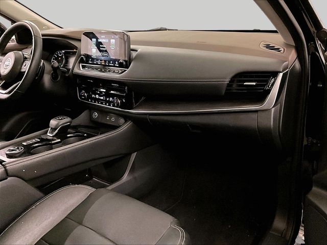 2021 Nissan Rogue SL Black at John Sisson Motors