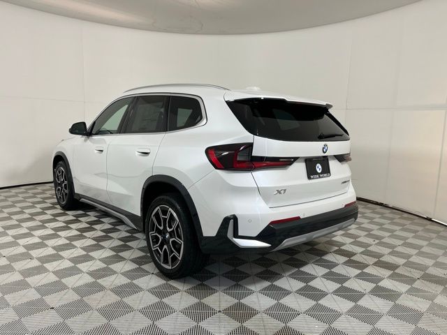 Used 2026 White BMW xDrive28i image 5