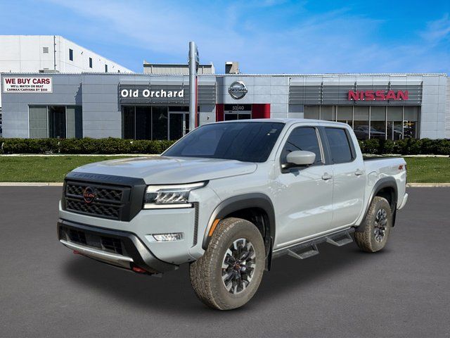 Boulder Gray Pearl 2024 Nissan Frontier PRO-4X Crew Cab 4WD Pickup Truck Four-Wheel Drive 9-Speed Automatic Overdrive