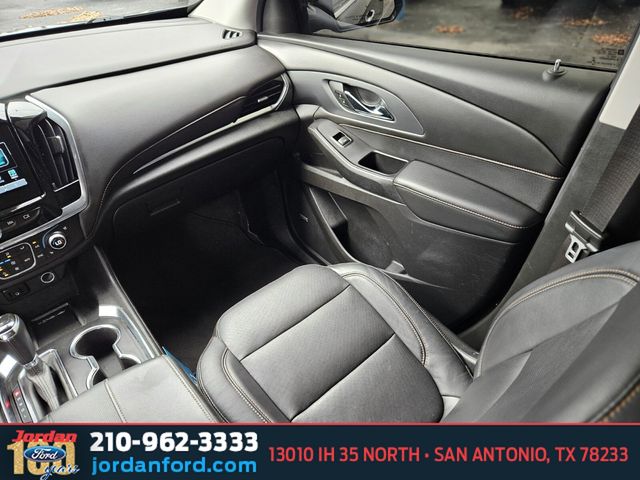 Used Car 2019 Chevrolet Traverse  Premier For Sale Under $20,000 In San Antonio, Texas
