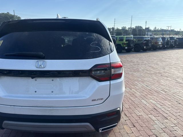 Used 2025 Honda Pilot SUV
