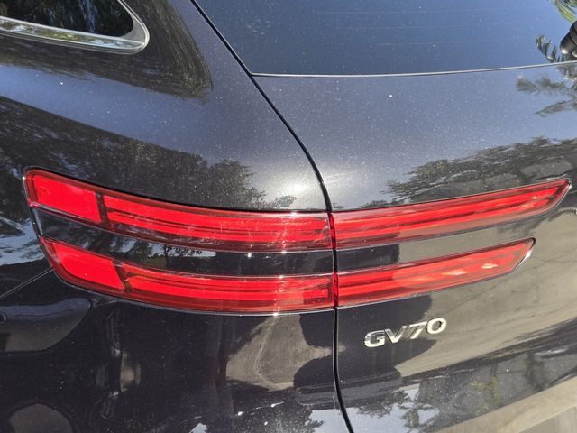 2024 Genesis Gv70 - $36,490