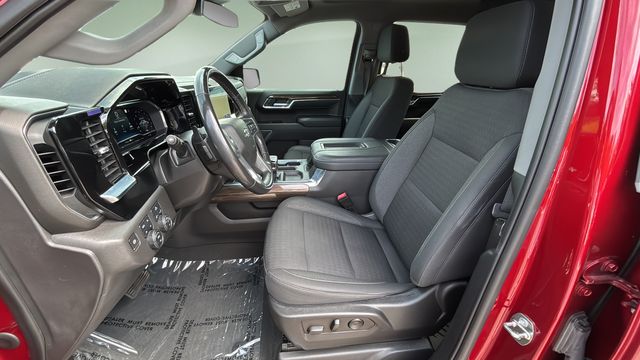 Used 2022 Red Chevrolet RST image 18