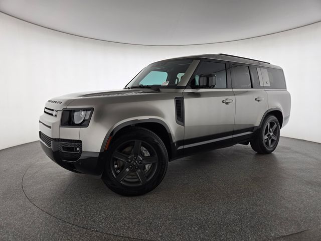 2024 Land Rover Defender 130 P400 X-Dynamic SE AWD