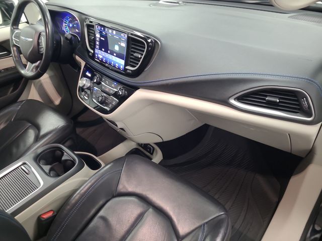 2021 – Chrysler – Pacifica Hybrid
