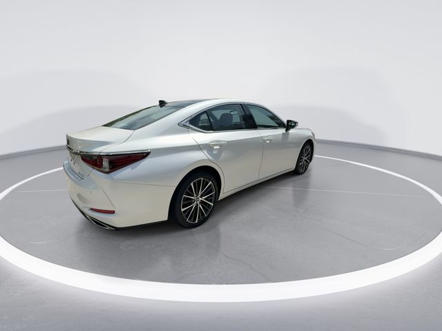 Used 2024 Lexus ES Sedan