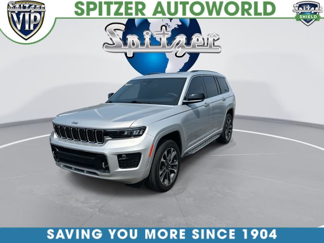 Certified Used 2023 Silver Jeep Overland image 4