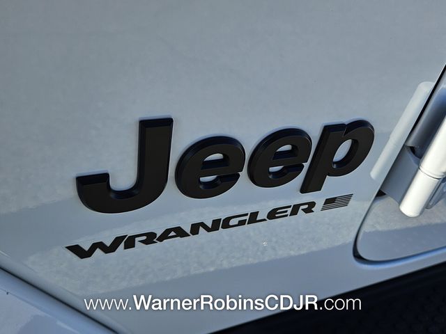 New 2026 White Jeep Sahara image 17