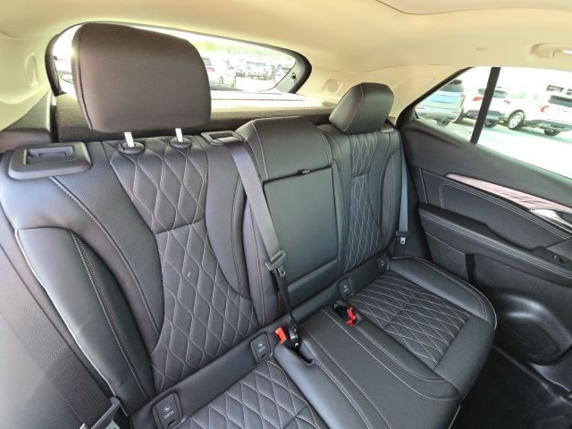 2023 Buick Envision Avenir:C02609