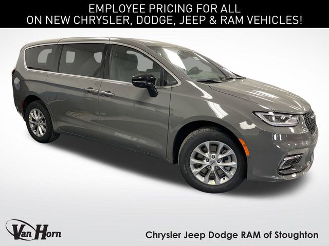 2025 Chrysler Pacifica Select photo