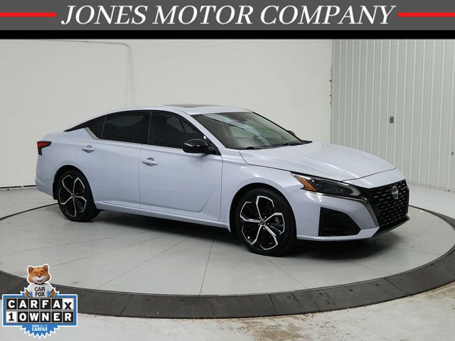 Gray Sky Pearl 2024 Nissan Altima Sedan Front-Wheel Drive Continuously Variable Transmission