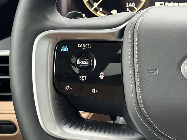 2025 INFINITI QX80 Sensory 4WD - Photo 7