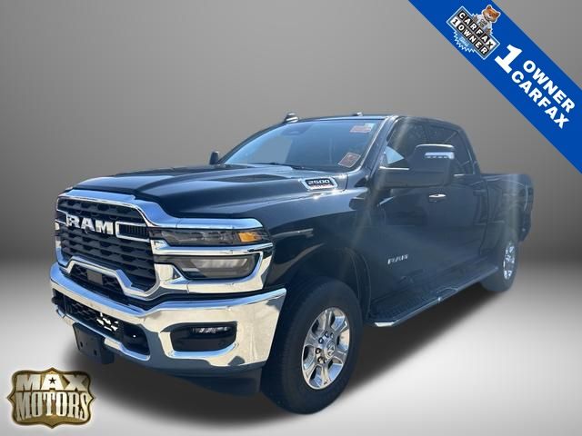 Diamond Black Crystal Pearlcoat 2026 RAM 2500 Pickup Truck Four-Wheel Drive 8-Speed Automatic