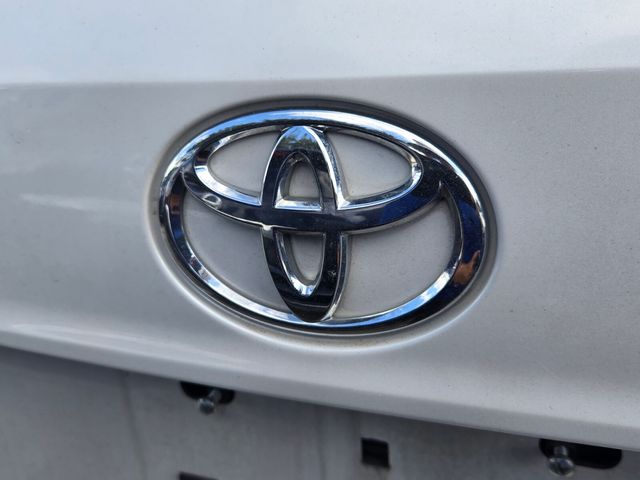 2023 Toyota Highlander - $37,999