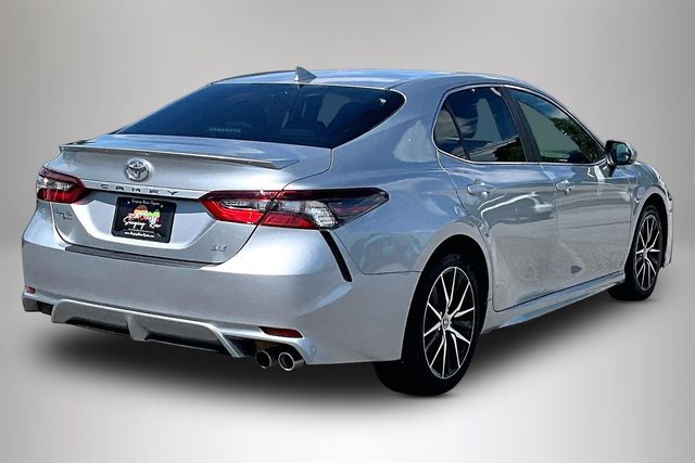 Used 2022 Toyota Camry SE 4D Sedan