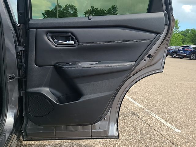 Used 2024 Nissan Rogue SUV