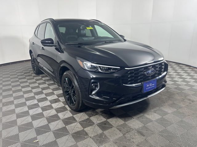 2023 Ford Escape ST-Line Elite AWD