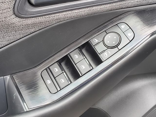 Used 2023 Nissan Rogue SUV