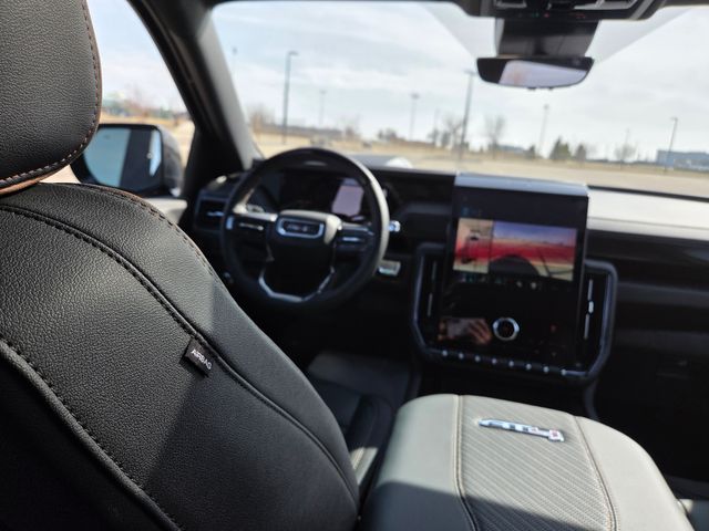 2026 GMC Yukon XL 4WD AT4