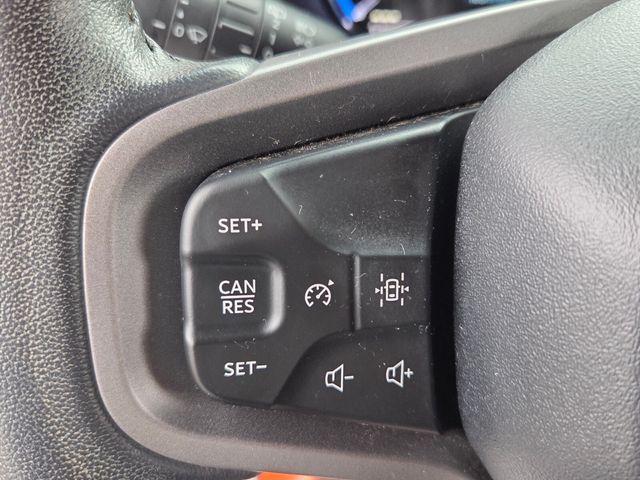 Used 2023 White Ford Wildtrak image 24