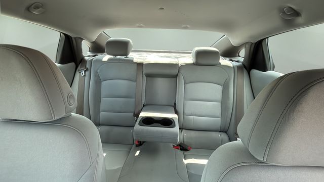 Used 2025 White Chevrolet LT image 33