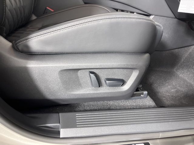 2025 Champagne Silver Metallic/Super Black Nissan Rogue Platinum FWD SUV