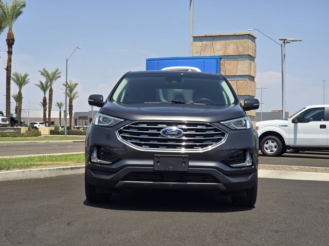 Used 2019 Magnetic Ford Titanium image 4