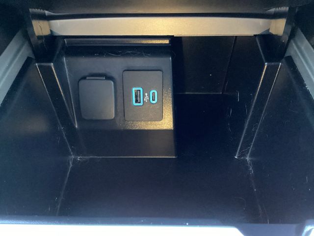 Used Car 2023 Ford Explorer  Xlt For Sale Under $30,000 In San Antonio, Texas