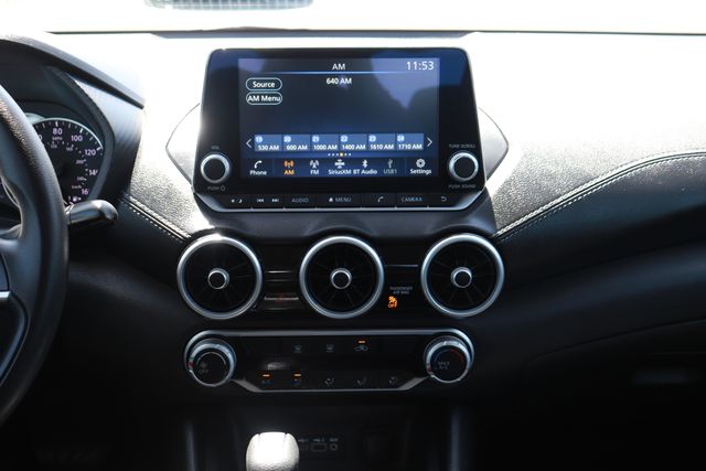 2024 Nissan Sentra SV photo