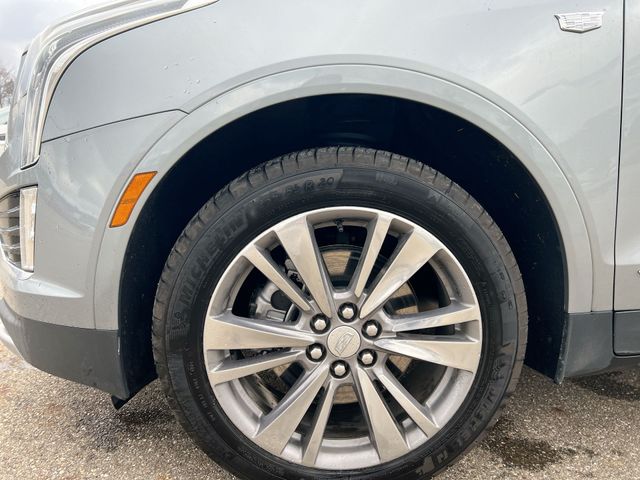 Certified Used 2025 Silver Cadillac Premium Luxury image 21