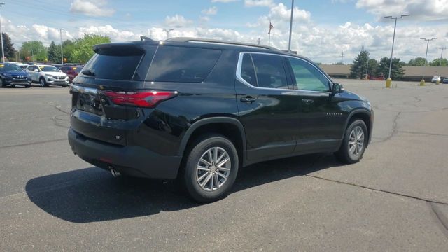 2023 Chevrolet Traverse LT 8