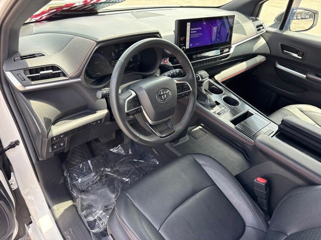 2025 Toyota Sienna - $51,988