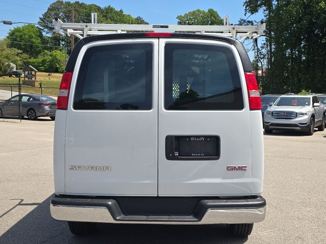 2022 GMC Savana 2500 Work Van:C02606