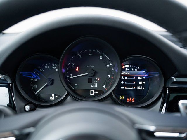 2026 Porsche Macan Base - Photo 24